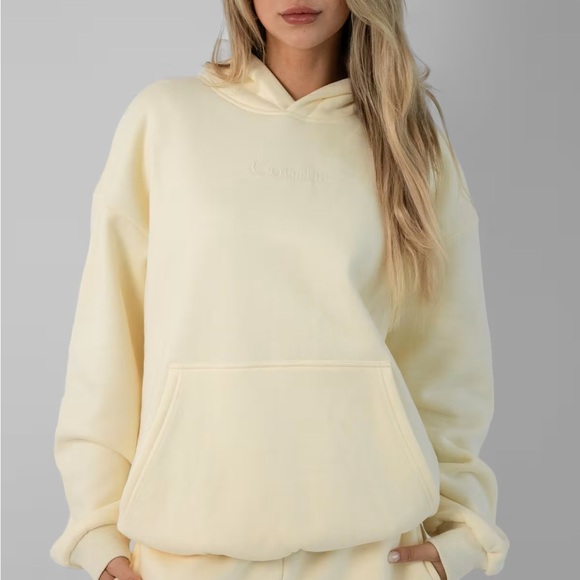 Comfrt Tops - Comfrt Hoodie | xs limited edition butter